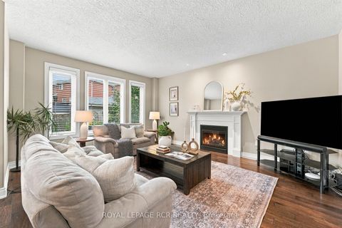 Photo 12 at 825 Booth Avenue, Alcona, Innisfil
