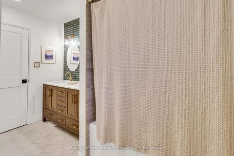 Photo 31 at 1045 Lebanon Drive, Alcona, Innisfil