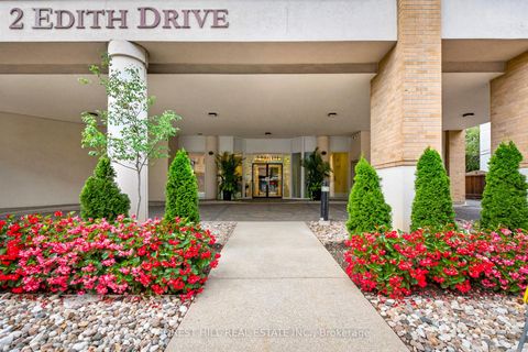 Photo 3 at 508 - 2 Edith Drive, Eglinton, Toronto