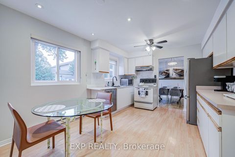 Photo 14 at 17 Rustywood Drive, Donalda, Toronto