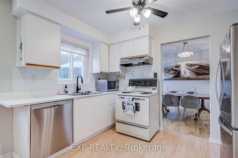 Photo 15 at 17 Rustywood Drive, Donalda, Toronto