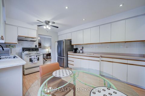 Photo 16 at 17 Rustywood Drive, Donalda, Toronto