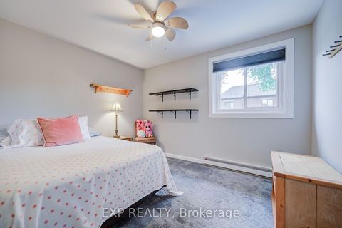 Photo 26 at 17 Rustywood Drive, Donalda, Toronto