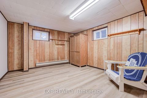 Photo 31 at 17 Rustywood Drive, Donalda, Toronto