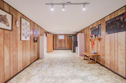 Photo 33 at 17 Rustywood Drive, Donalda, Toronto