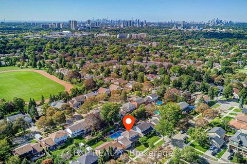 Photo 35 at 17 Rustywood Drive, Donalda, Toronto