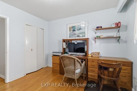 Photo 24 at 152 Hilda Avenue, Newtonbrook West, Toronto