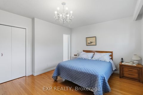 Photo 28 at 152 Hilda Avenue, Newtonbrook West, Toronto