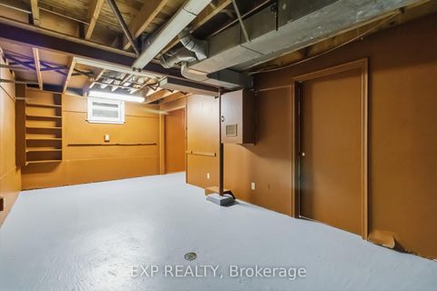 Photo 41 at 152 Hilda Avenue, Newtonbrook West, Toronto