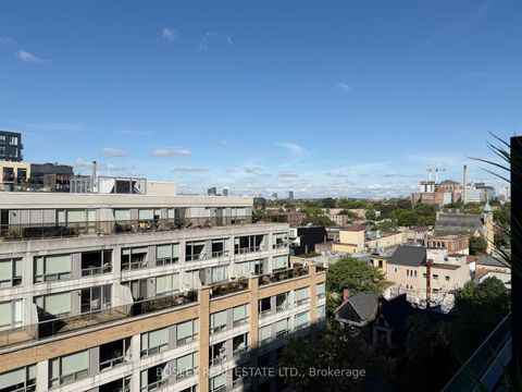 Photo 13 at 708 - 505 Richmond Street W, Waterfront Communities C1, Toronto