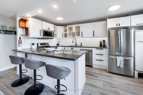 Photo 0 at 311 - 1071 Woodbine Avenue, Lumsden, Toronto