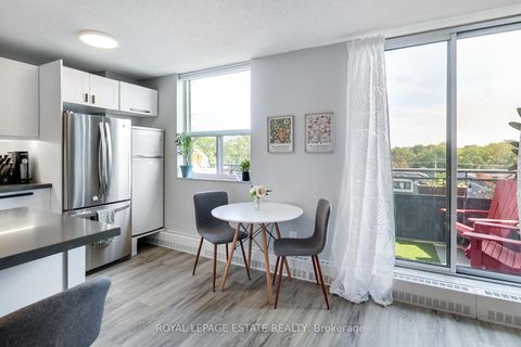 Photo 8 at 311 - 1071 Woodbine Avenue, Lumsden, Toronto