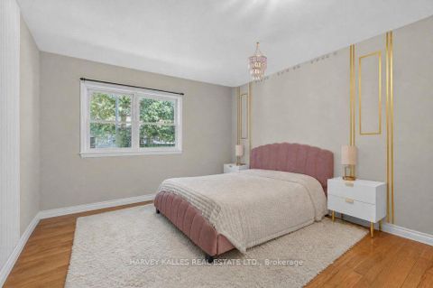 Photo 25 at 28 Putting Green Crescent, Kleinburg, Vaughan