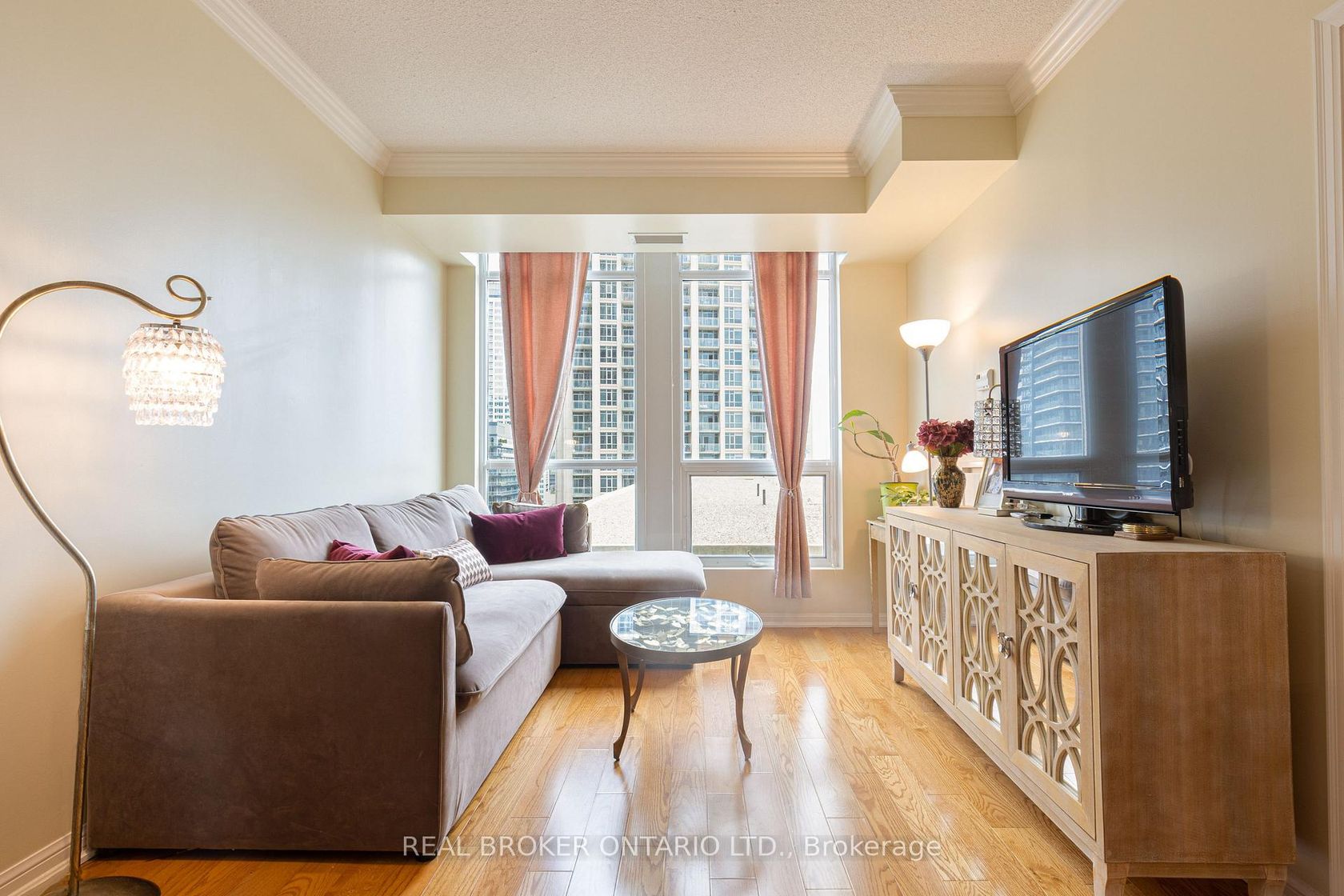 1311 - 628 Fleet Street, Niagara, Toronto 