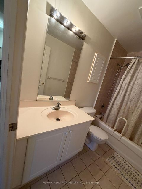 Photo 5 at 120 - 1720 Eglinton Avenue E, Victoria Village, Toronto