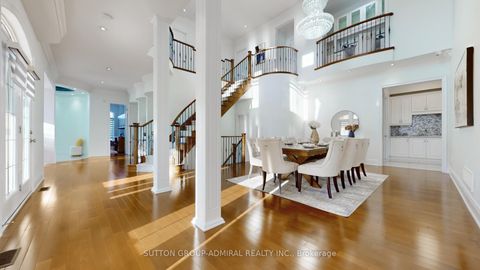 Photo 17 at 100 Virtue Crescent, Vellore Village, Vaughan