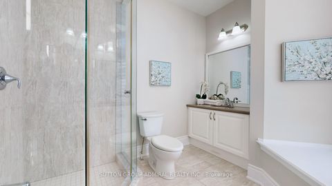 Photo 30 at 100 Virtue Crescent, Vellore Village, Vaughan