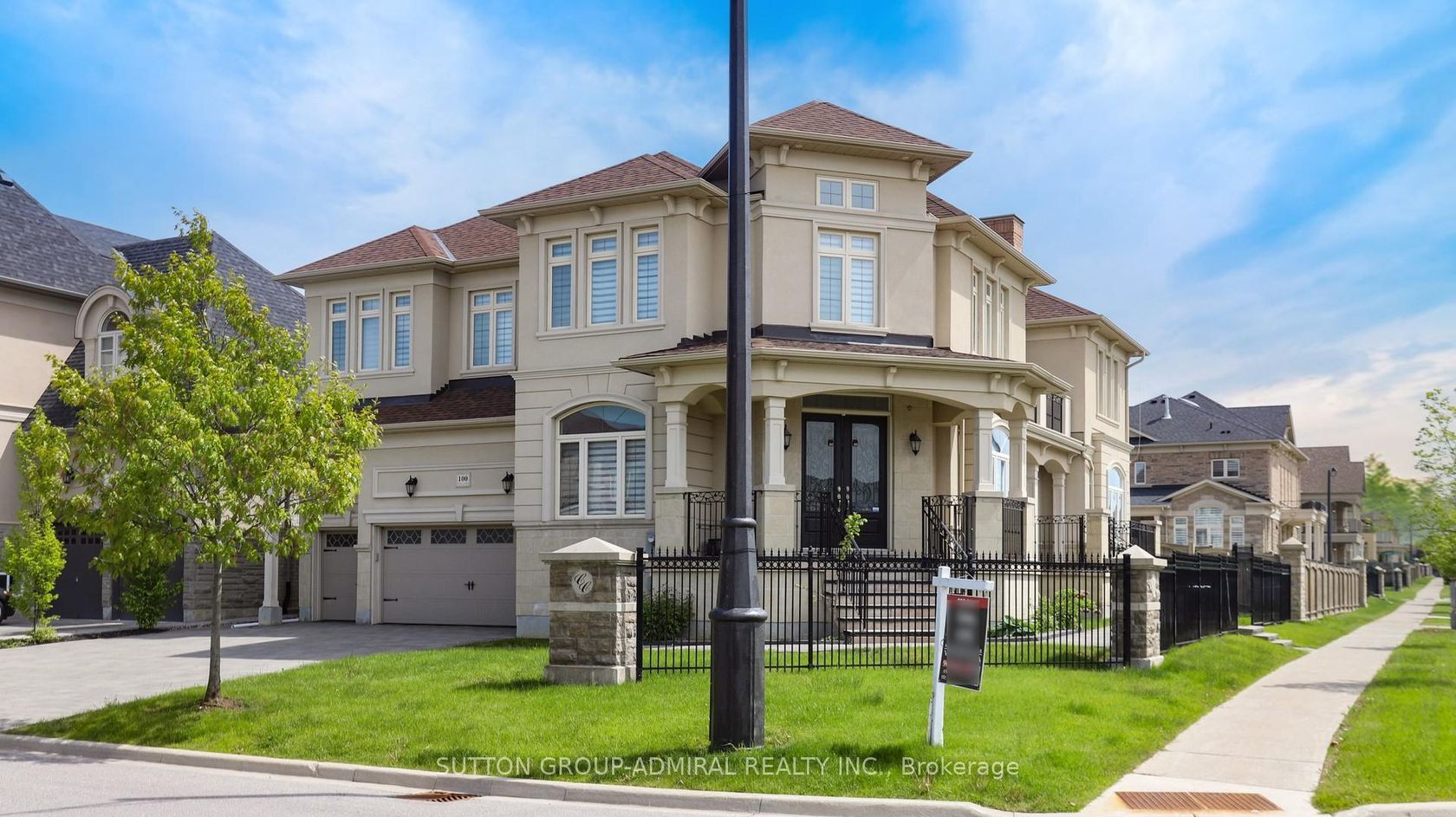 100 Virtue Crescent, Vellore Village, Vaughan photo number 2