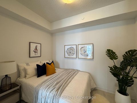 Photo 5 at 5006 - 100 Harbour Street, Waterfront Communities C1, Toronto