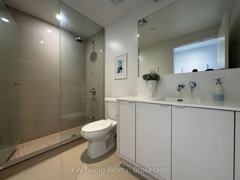 Photo 9 at 5006 - 100 Harbour Street, Waterfront Communities C1, Toronto