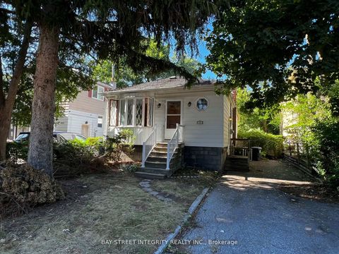 Photo 0 at 204 Greenfield Avenue, Willowdale East, Toronto