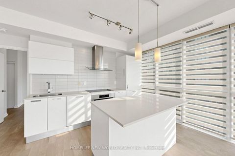 Photo 11 at 902 - 11 Bogert Avenue, Westgate, Toronto