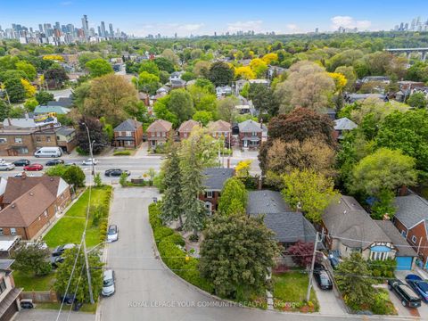 Photo 44 at 2 Four Oaks Gate, East York, Toronto