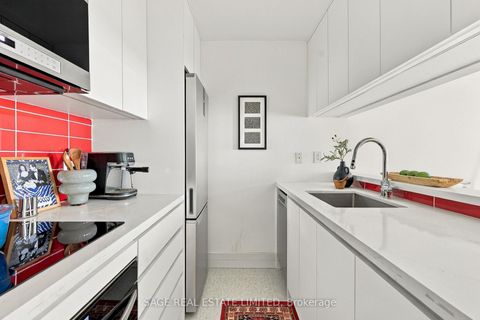 Photo 1 at 313 - 222 The Esplanade, Waterfront Communities C8, Toronto