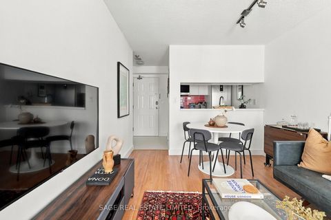 Photo 10 at 313 - 222 The Esplanade, Waterfront Communities C8, Toronto