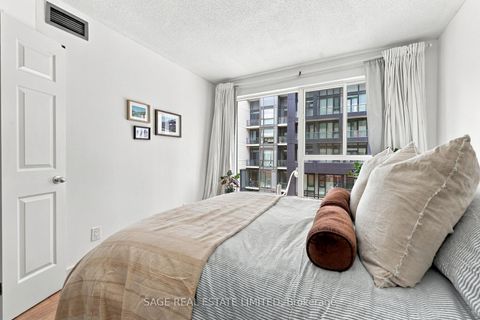 Photo 23 at 313 - 222 The Esplanade, Waterfront Communities C8, Toronto