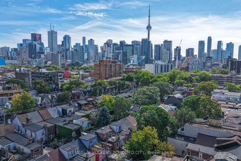 Photo 24 at 14 Kensington Place, Chinatown, Toronto