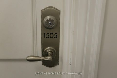 Photo 11 at 1505 - 15 Greenview Avenue, Newtonbrook West, Toronto