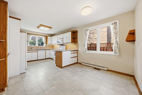 Photo 15 at 588 Huntingwood Drive, L'Amoreaux, Toronto