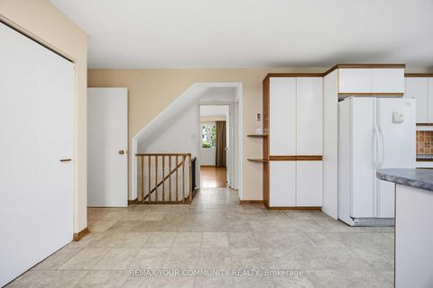 Photo 22 at 588 Huntingwood Drive, L'Amoreaux, Toronto