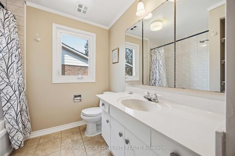 Photo 31 at 588 Huntingwood Drive, L'Amoreaux, Toronto
