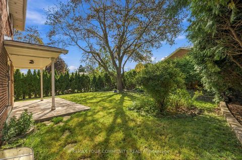Photo 39 at 588 Huntingwood Drive, L'Amoreaux, Toronto