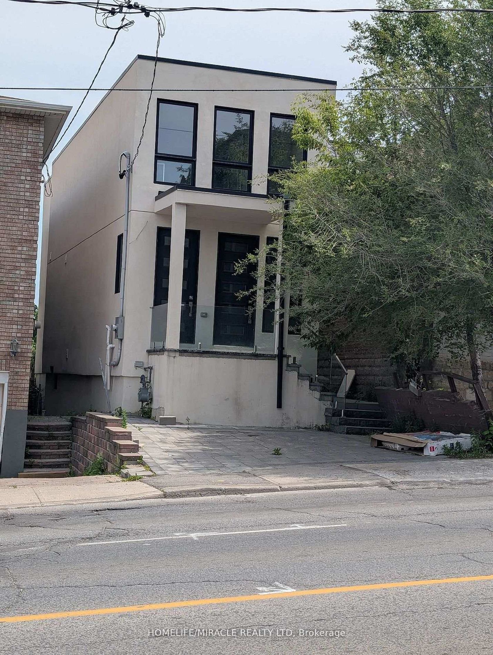 2099 Dufferin Street, Oakwood Village, Toronto 