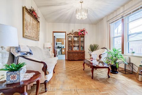 Photo 16 at 259 Brock Avenue, Little Portugal, Toronto