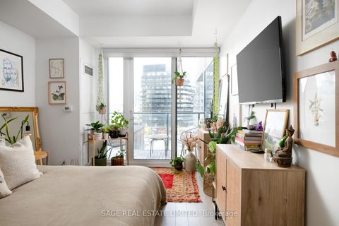Photo 2 at S515 - 120 Bayview Avenue, Waterfront Communities C8, Toronto
