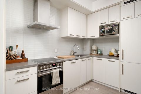 Photo 10 at S515 - 120 Bayview Avenue, Waterfront Communities C8, Toronto