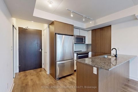 Photo 3 at 709 - 9 Valhalla Inn Road, City Centre West, Toronto