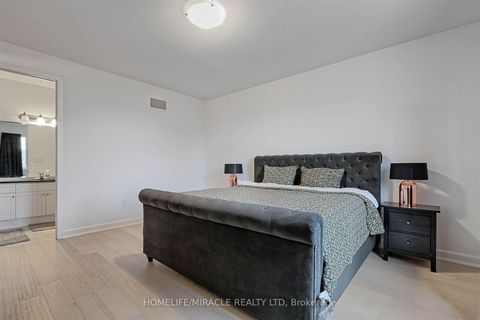 Photo 17 at 50 Chorus Crescent, Kleinburg, Vaughan