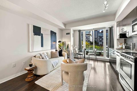 Photo 3 at 320 - 25 Cole Street, Regent Park, Toronto