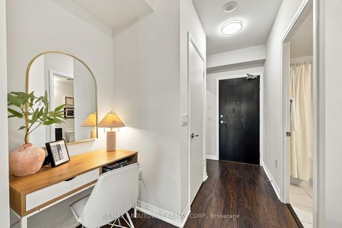 Photo 11 at 320 - 25 Cole Street, Regent Park, Toronto