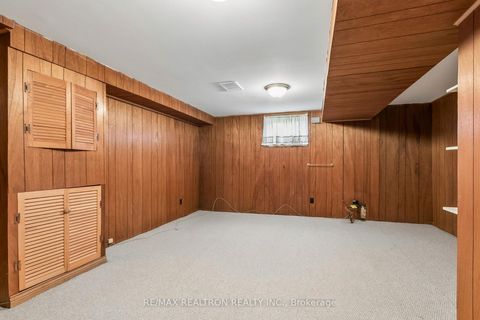 Photo 18 at 96 Commonwealth Avenue, Kennedy Park, Toronto