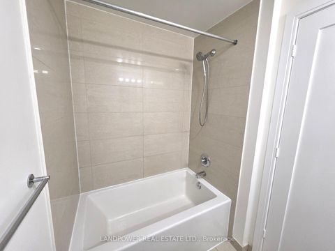 Photo 15 at 906 - 25 Broadway Avenue, Mount Pleasant West, Toronto