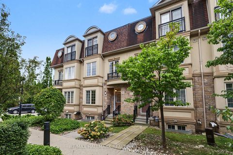 Photo 1 at 3 Flook Lane, Willowdale West, Toronto
