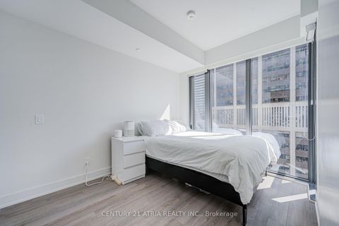 Photo 31 at 2403 - 8 CUMBERLAND Street, Annex, Toronto