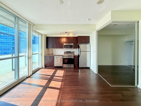 Photo 8 at 2611 - 55 Bremner Boulevard, Waterfront Communities C1, Toronto