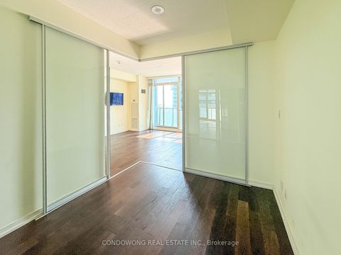Photo 10 at 2611 - 55 Bremner Boulevard, Waterfront Communities C1, Toronto